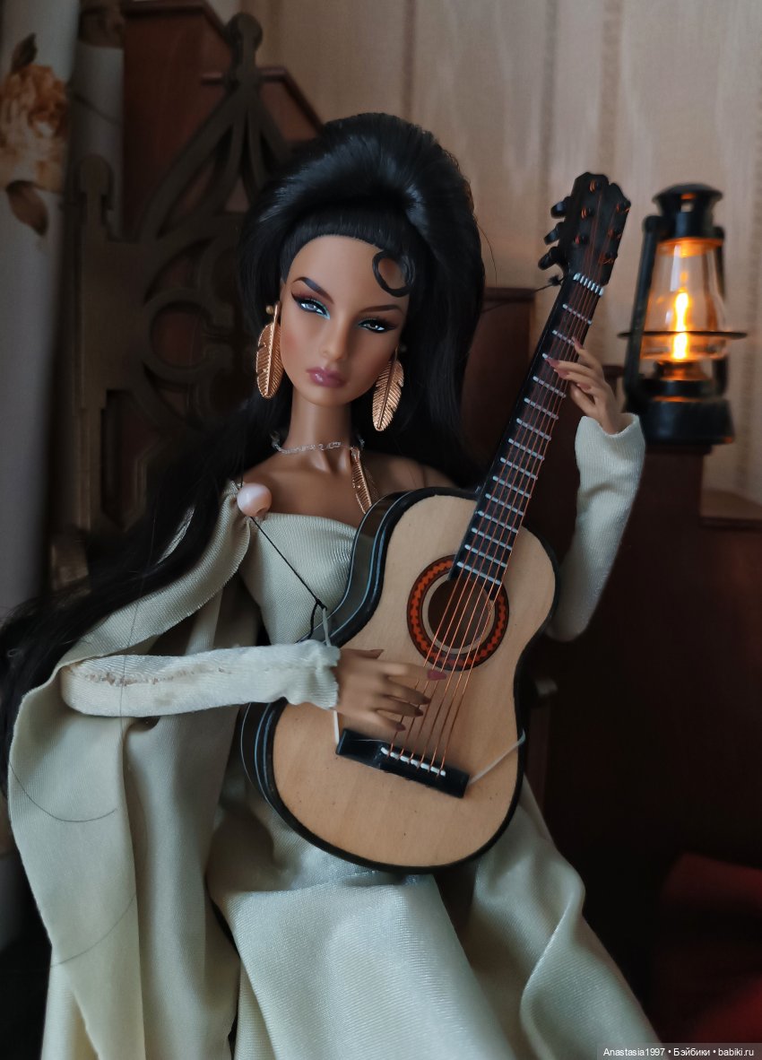 Королевский сплетник /фанатки на музфесте