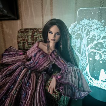 Королевский сплетник /фанатки на музфесте