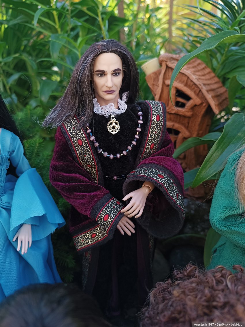 Жители королевства и цветы