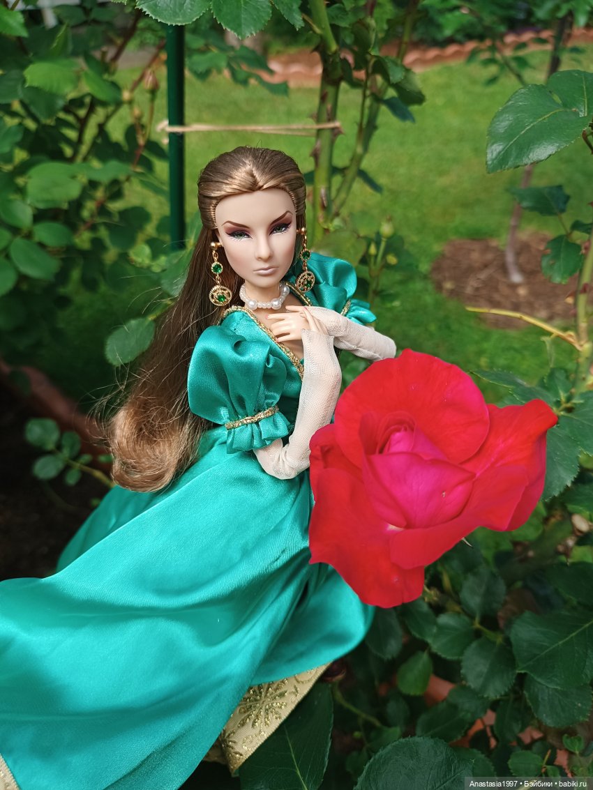 Жители королевства и цветы