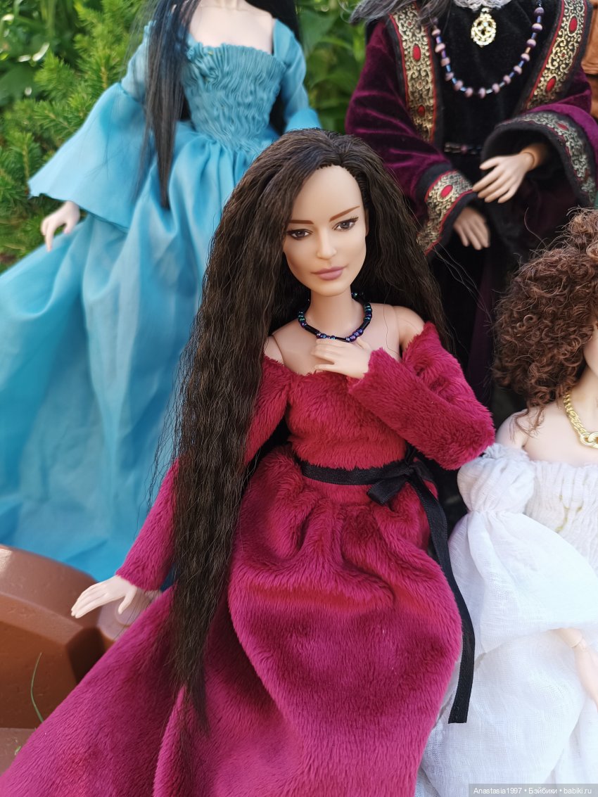 Жители королевства и цветы