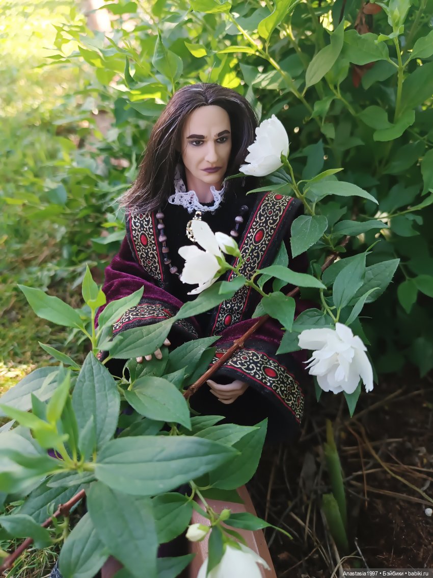 Жители королевства и цветы