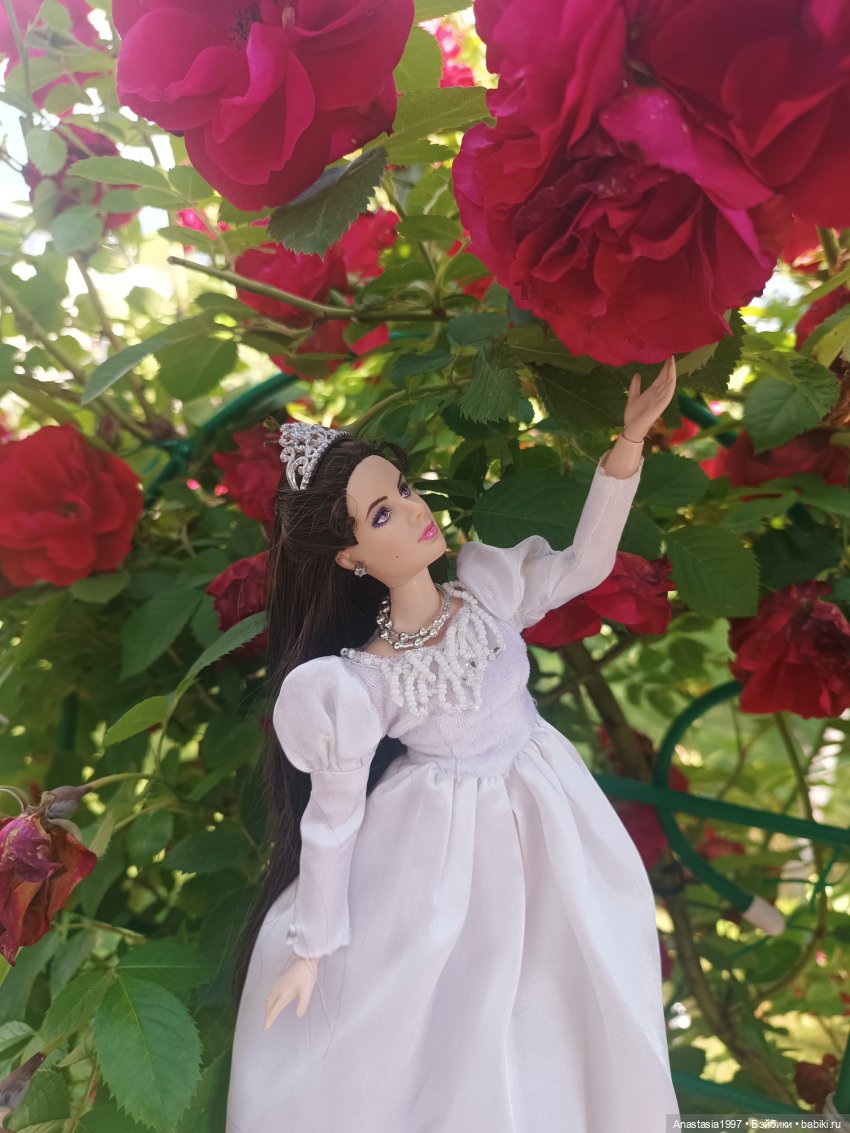 Фотосессия в цветах — Коллекции фэшн (фото 7)