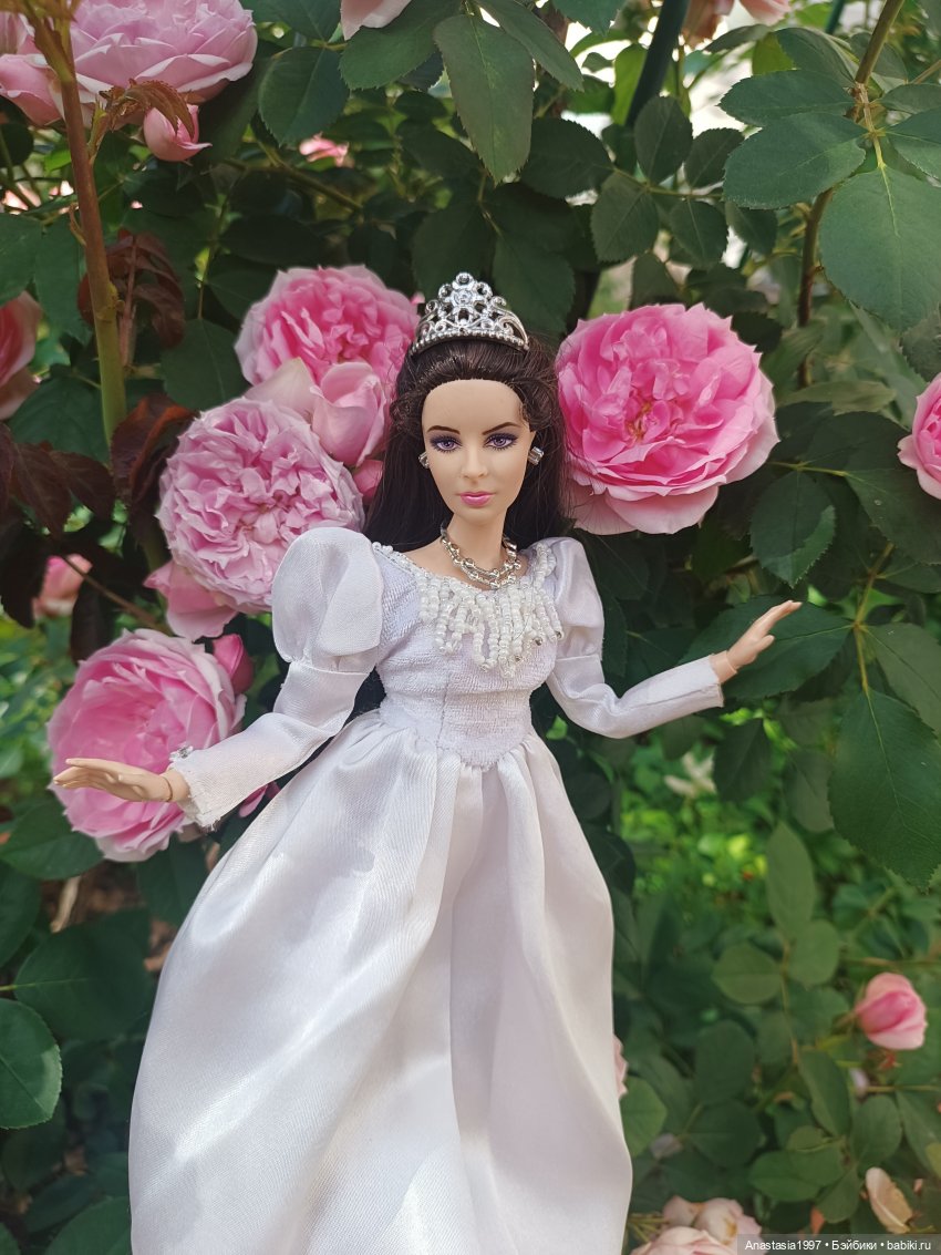 Фотосессия в цветах — Коллекции фэшн (фото 3)