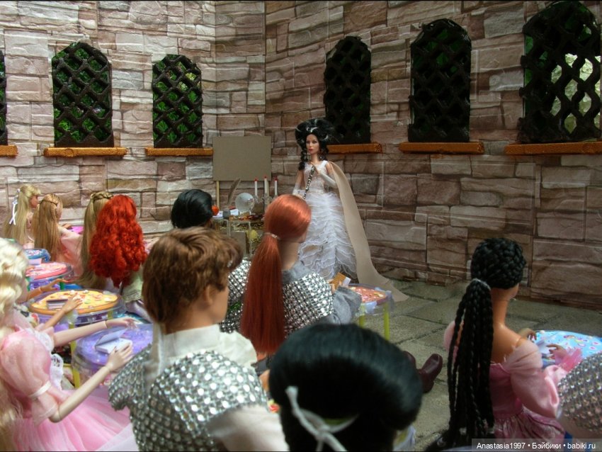 Школа Добра и Зла /Принцесса или ведьма /cерия 13 /Комната Страха /часть 1