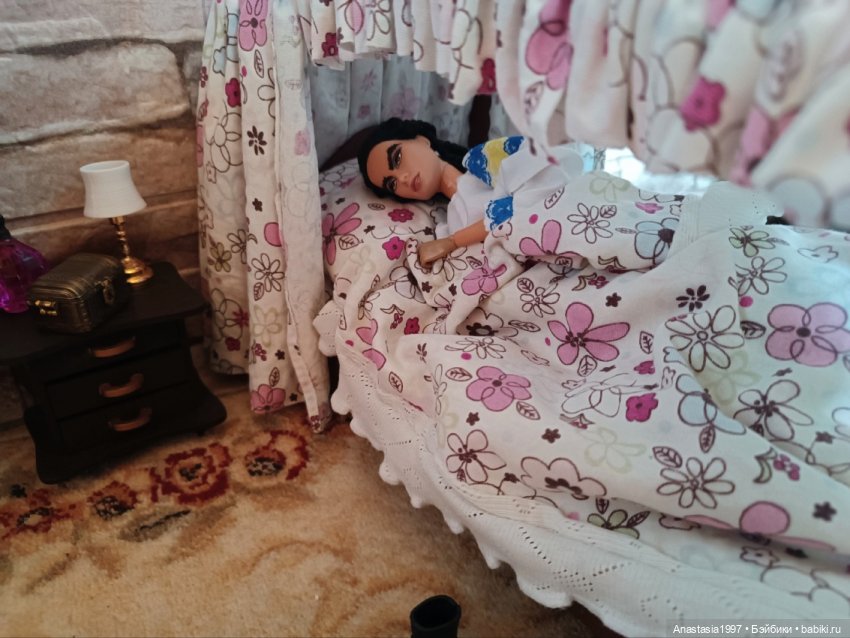 Школа Добра и Зла /Принцесса и ведьма /серия 15 /Выбери правильный гроб /часть 1 (фото 9)