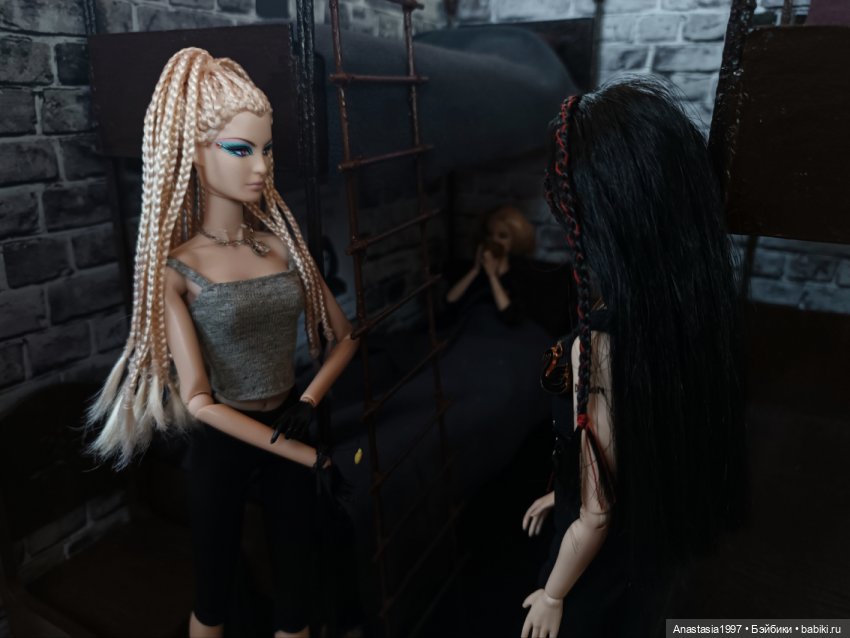 Школа Добра и Зла /Принцесса или ведьма /23 серия /Волшебство в зеркале /часть 1