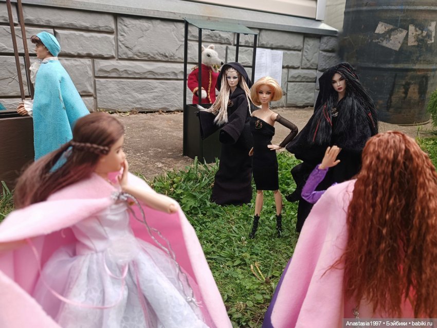 Топик-путеводитель по сериалу "Школа Добра и Зла: Принцесса или ведьма"