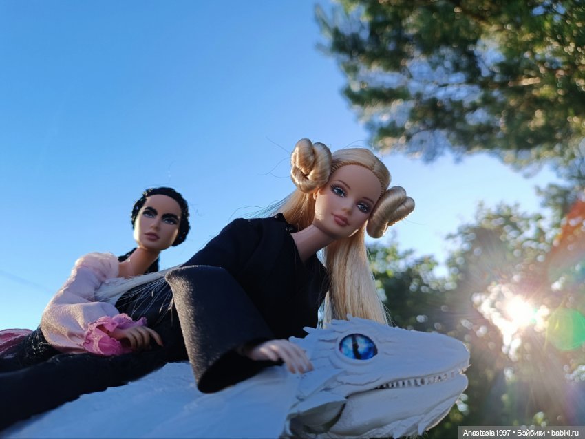 Топик-путеводитель по сериалу "Школа Добра и Зла: Принцесса или ведьма"