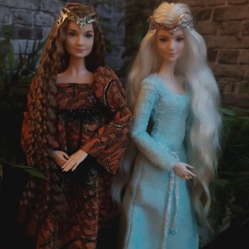 Из колдуний в эльфы