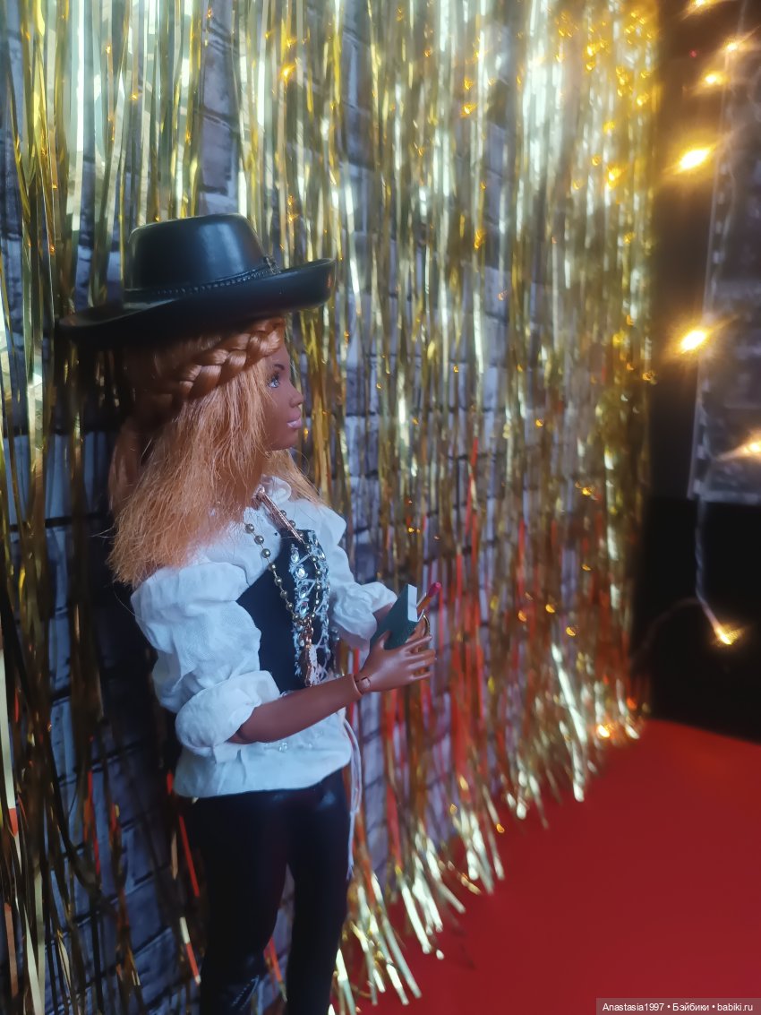 DollCi Awards -2024 /Школа Добра и Зла на ковровой дорожке