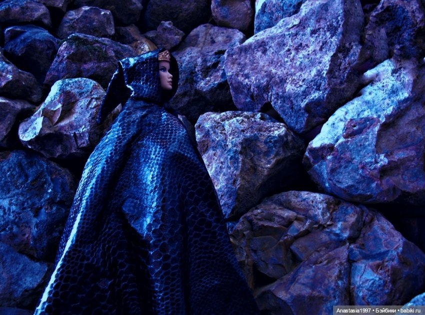 Топик-путеводитель по сериалу Школа Добра и Зла: Мир без принцев (2 сезон)