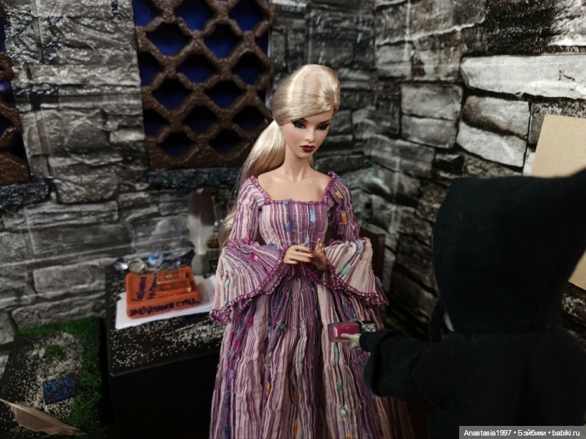 Августфест /Галерея ролей