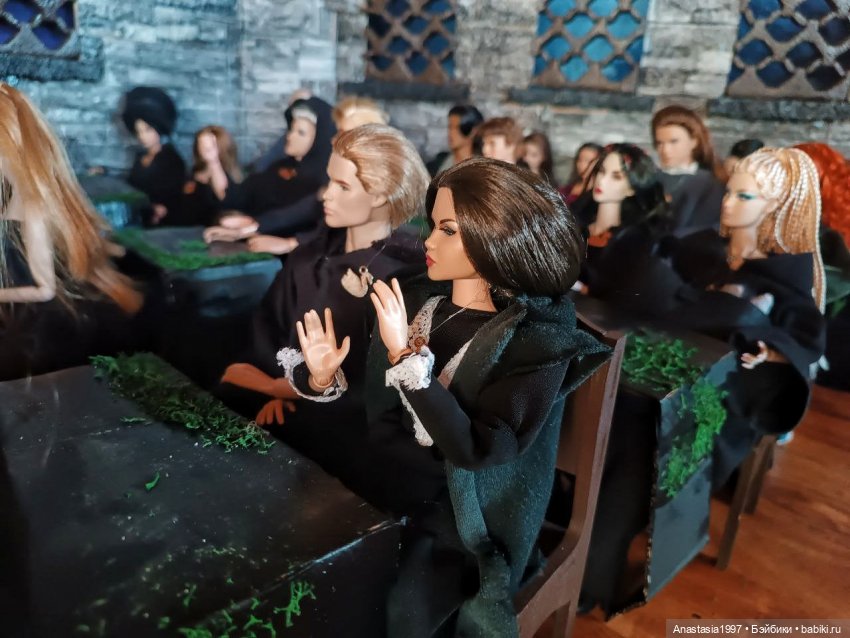 Школа Добра и Зла /Последнее "Долго и счастливо" /12 серия /Найти шпиона /часть 2 (фото 4)