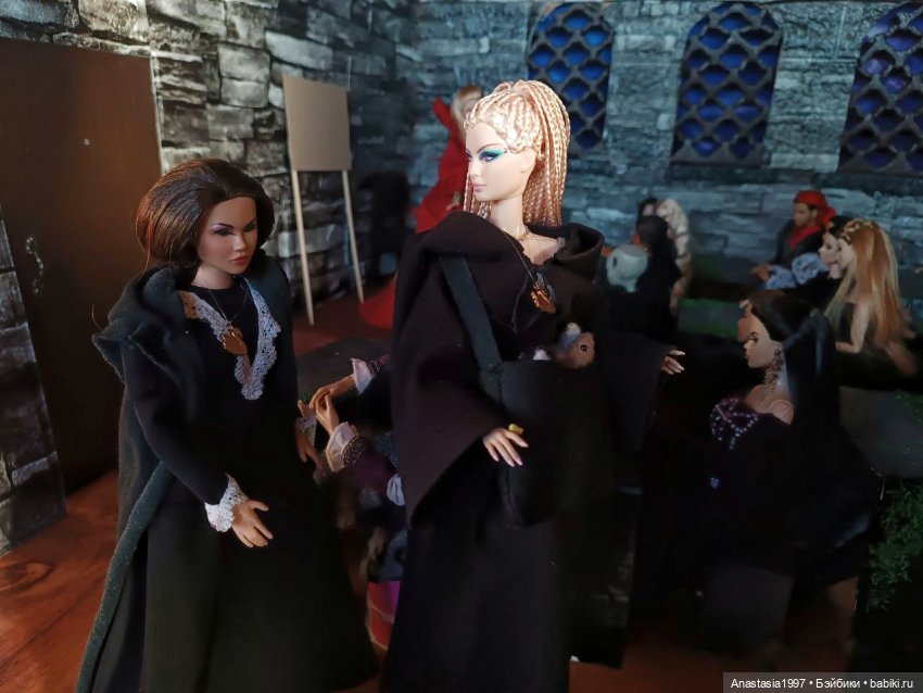 Школа Добра и Зла /Последнее "Долго и счастливо" /12 серия /Найти шпиона /часть 2 (фото 2)