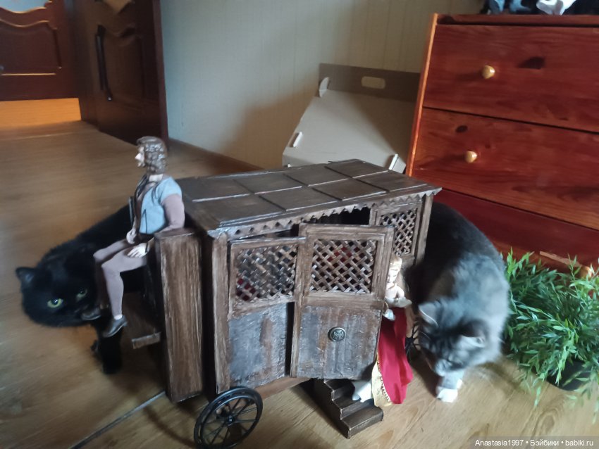 Королевская карета — Мебель для кукол и домиков: фото