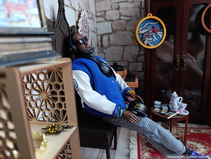 Леброн Джеймс — Куклы Barbie (Барби): Looks (фото 6)