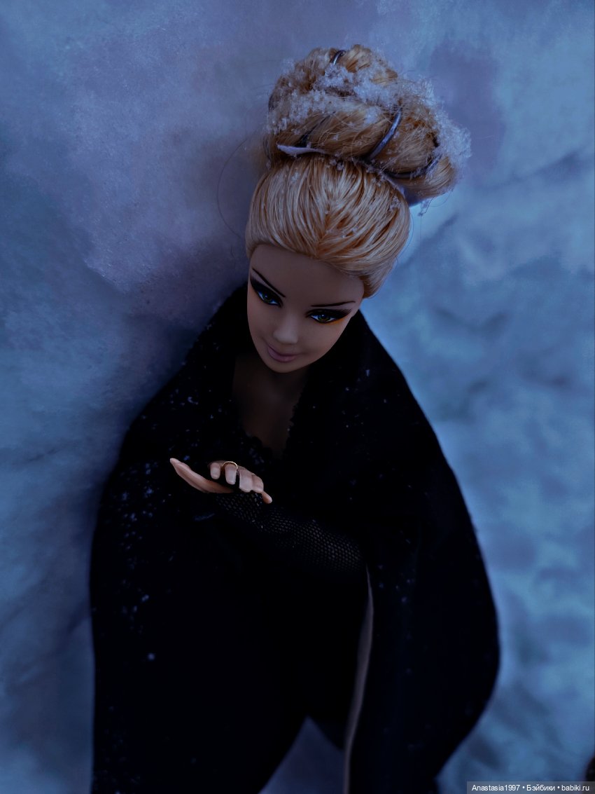 Школа Добра и Зла /Последнее "Долго и счастливо" /33 серия /Непредвиденный урок истории /часть 1 (фото 9)