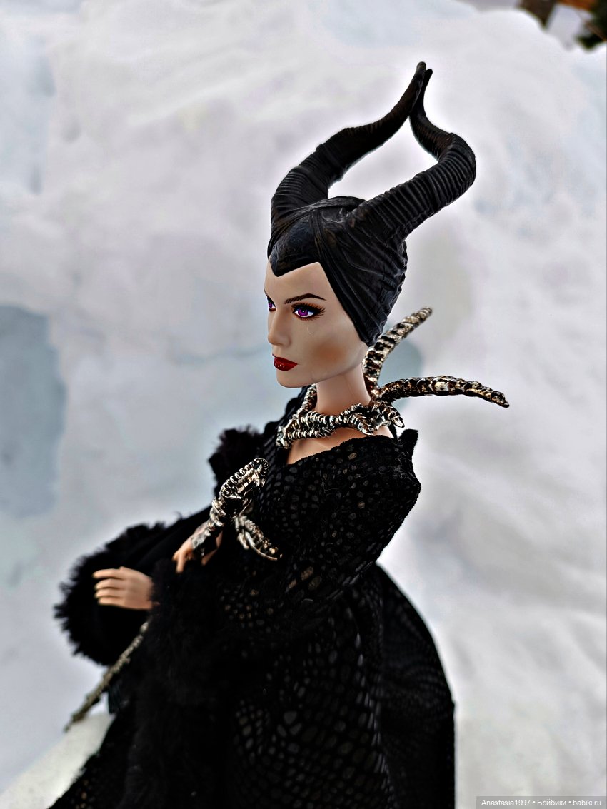 Школа Добра и Зла /Последнее "Долго и счастливо" /32 серия /Суть Зла /часть 1