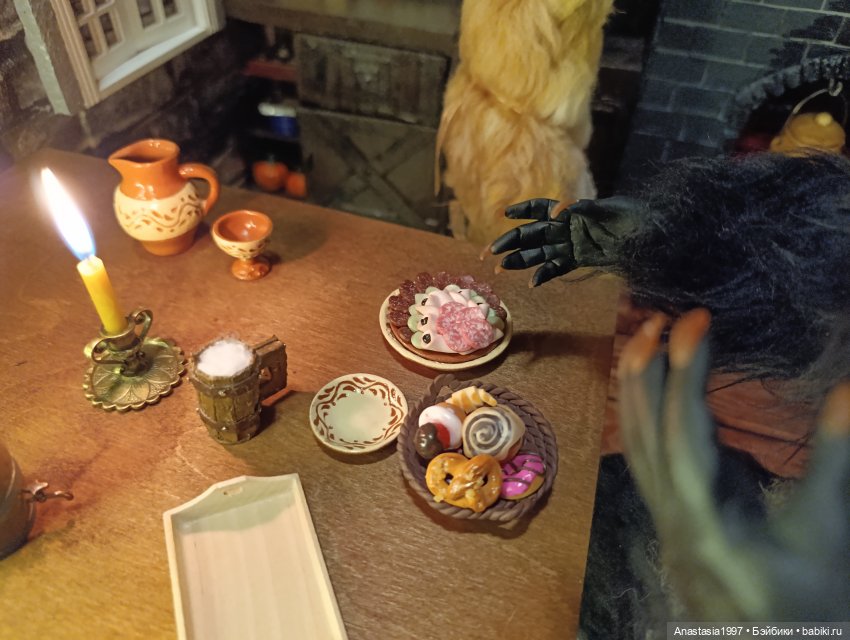 Волка ноги (чужие) кормят