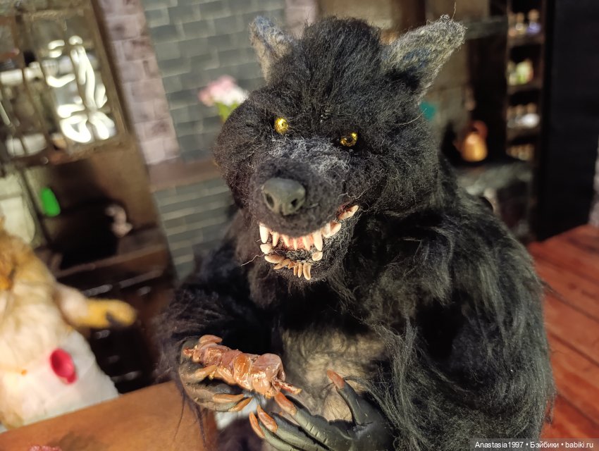 Волка ноги (чужие) кормят