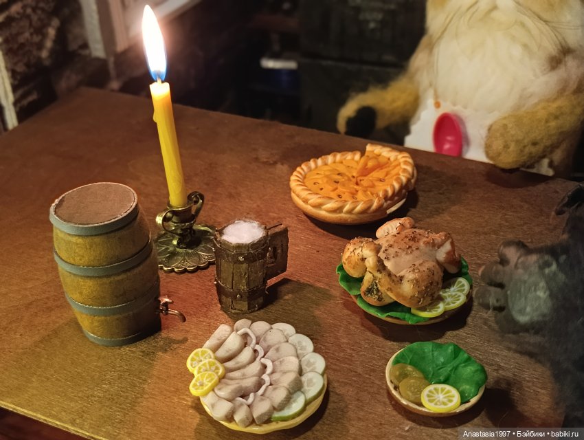 Волка ноги (чужие) кормят