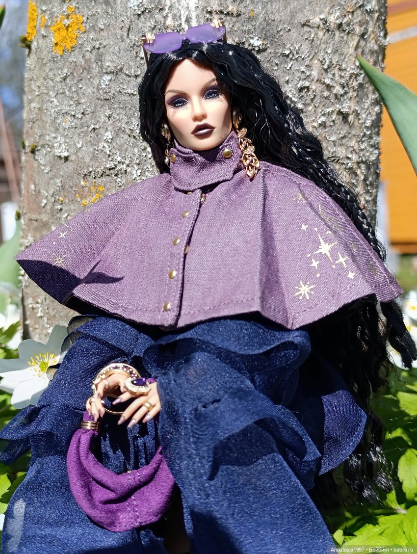 Rayna Ahmadi "Le Cirque Cabaret"