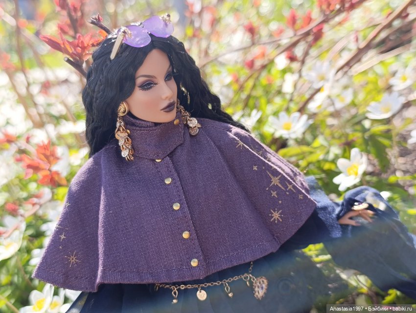 Rayna Ahmadi "Le Cirque Cabaret"