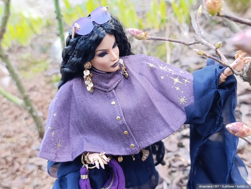 Rayna Ahmadi "Le Cirque Cabaret"