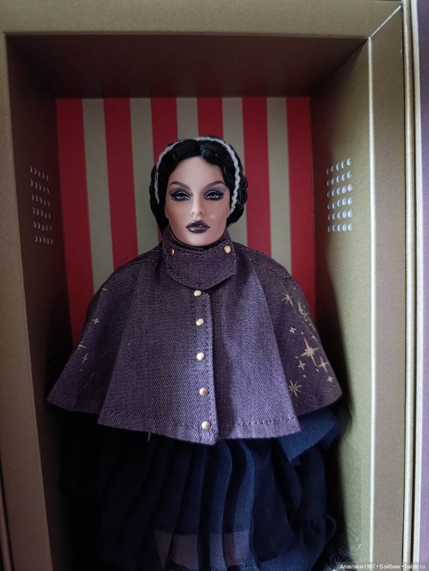 Rayna Ahmadi "Le Cirque Cabaret" (фото 8)