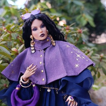 Rayna Ahmadi "Le Cirque Cabaret"