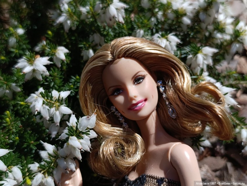 Фейт Хилл и все мои Барби на молде GG