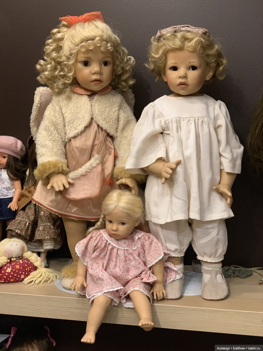 Кажется у меня начали вырисовываться вкусы на определенных авторов. Три красоты от Элизабет Линднер