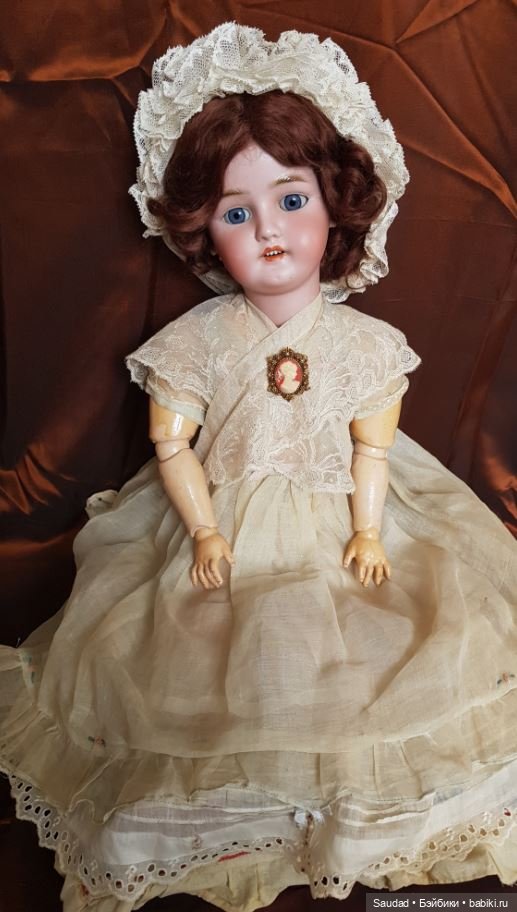 Платье для антикварной куклы: вторая попытка