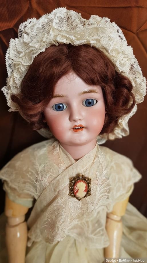 Платье для антикварной куклы: вторая попытка
