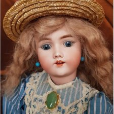 Платье для антикварной куклы: вторая попытка