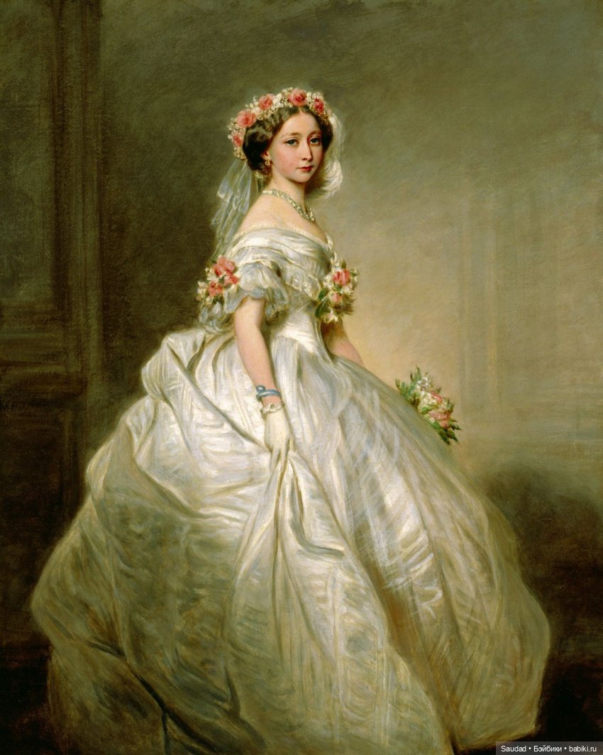 Чёрные платья Чёрного бала (фото 3)