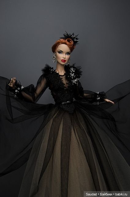 Чёрные платья Чёрного бала