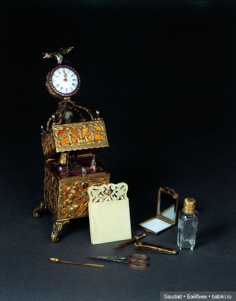 Платье на французский манер или наряды придворных кавалеров второй половины XVIII века | Бэйбики Платье на французский манер или наряды придворных кавалеров второй половины XVIII века