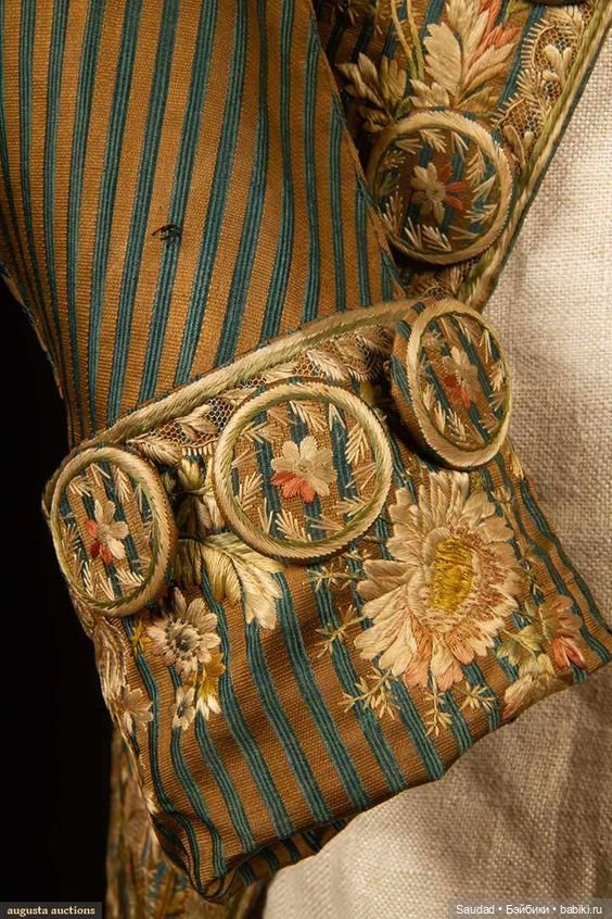 Платье на французский манер или наряды придворных кавалеров второй половины XVIII века | Бэйбики Платье на французский манер или наряды придворных кавалеров второй половины XVIII века