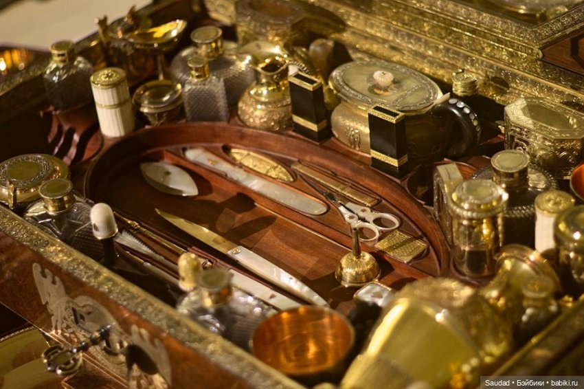 Платье на французский манер или наряды придворных кавалеров второй половины XVIII века | Бэйбики Платье на французский манер или наряды придворных кавалеров второй половины XVIII века