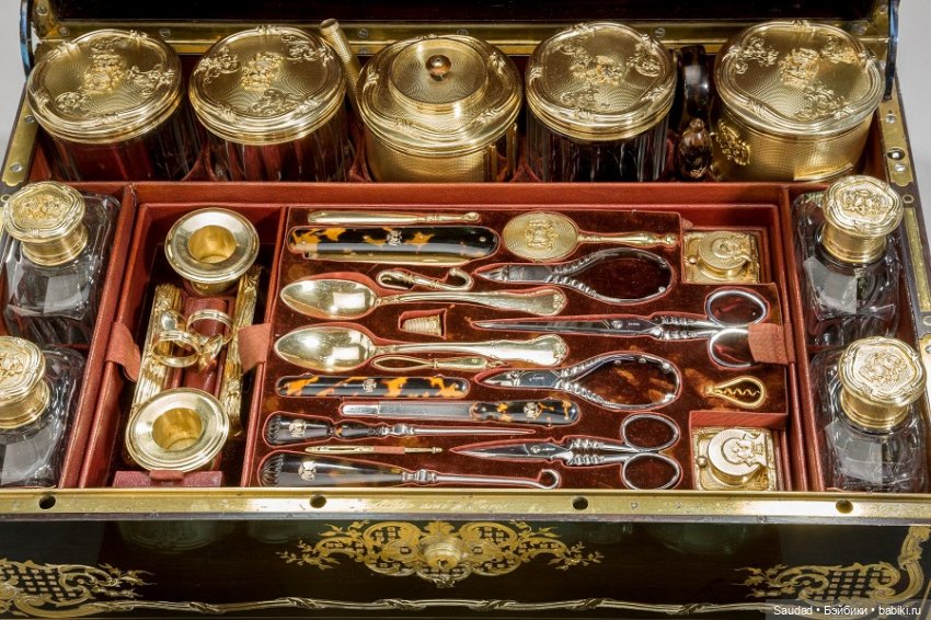 Платье на французский манер или наряды придворных кавалеров второй половины XVIII века | Бэйбики Платье на французский манер или наряды придворных кавалеров второй половины XVIII века