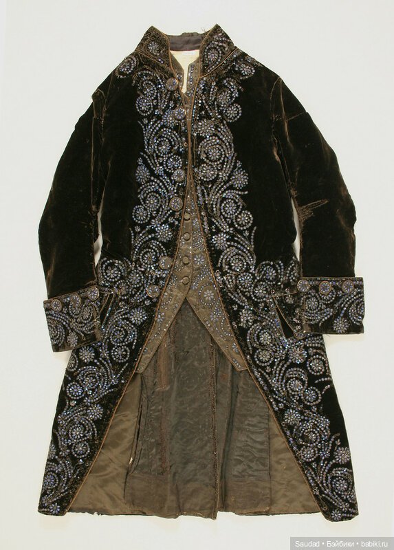 Платье на французский манер или наряды придворных кавалеров второй половины XVIII века | Бэйбики Платье на французский манер или наряды придворных кавалеров второй половины XVIII века