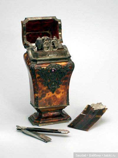 Платье на французский манер или наряды придворных кавалеров второй половины XVIII века | Бэйбики Платье на французский манер или наряды придворных кавалеров второй половины XVIII века