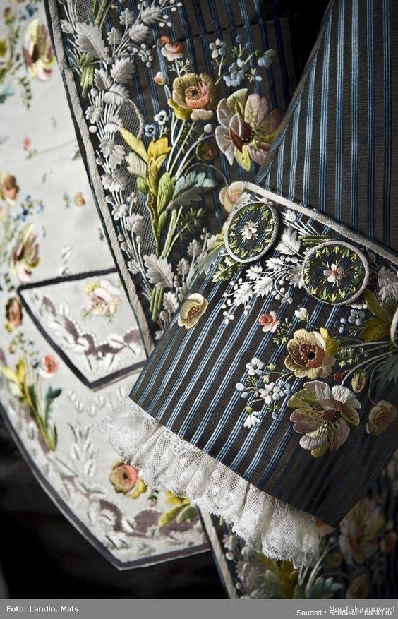 Платье на французский манер или наряды придворных кавалеров второй половины XVIII века | Бэйбики Платье на французский манер или наряды придворных кавалеров второй половины XVIII века