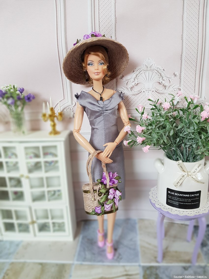 Где Вы покупаете новые наряды для Барби или долго носить одно и то же вредно для организма (фото 3)