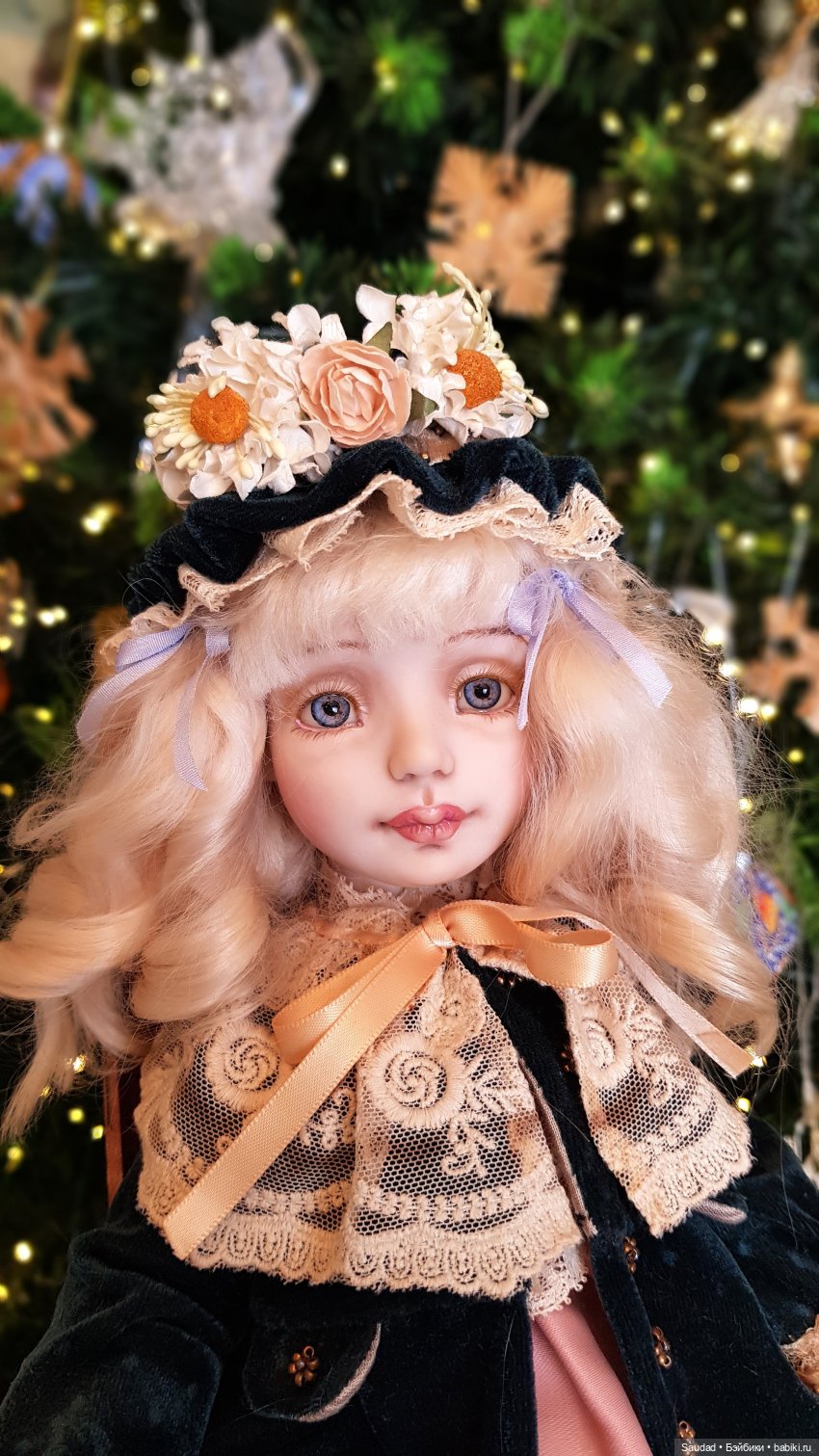 Пусть эта елочка в праздничный час каждой иголочкой радует нас