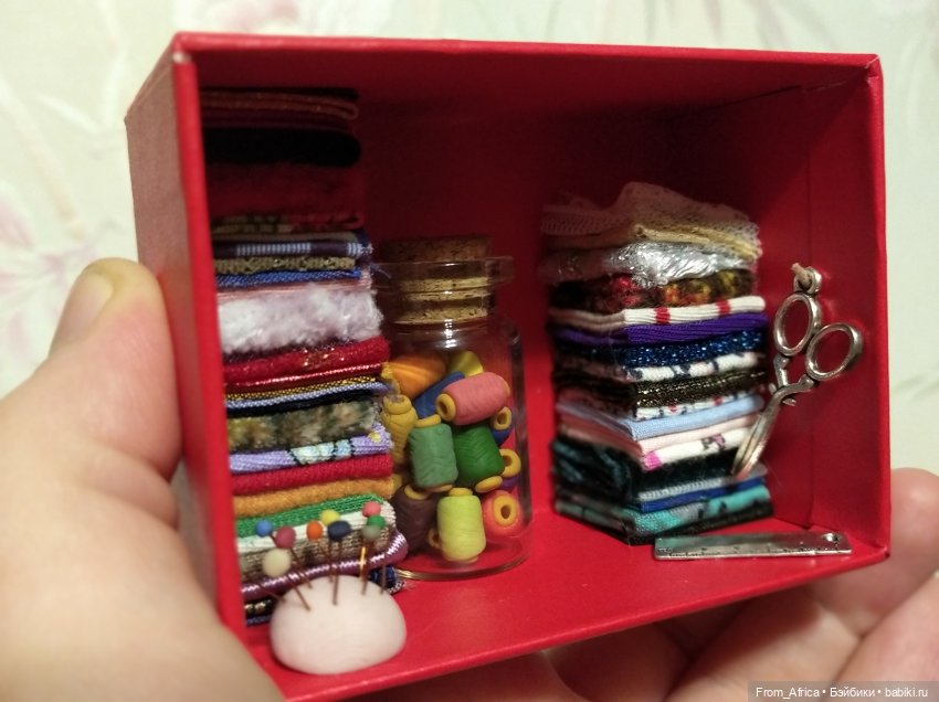 Любимая полочка швеи — Кукольная миниатюра своими руками: еда (фото 6)