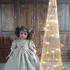 Подарок под елку - куколка