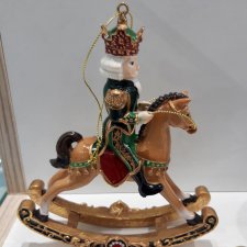 Новогодний декор. Что продают в магазинах